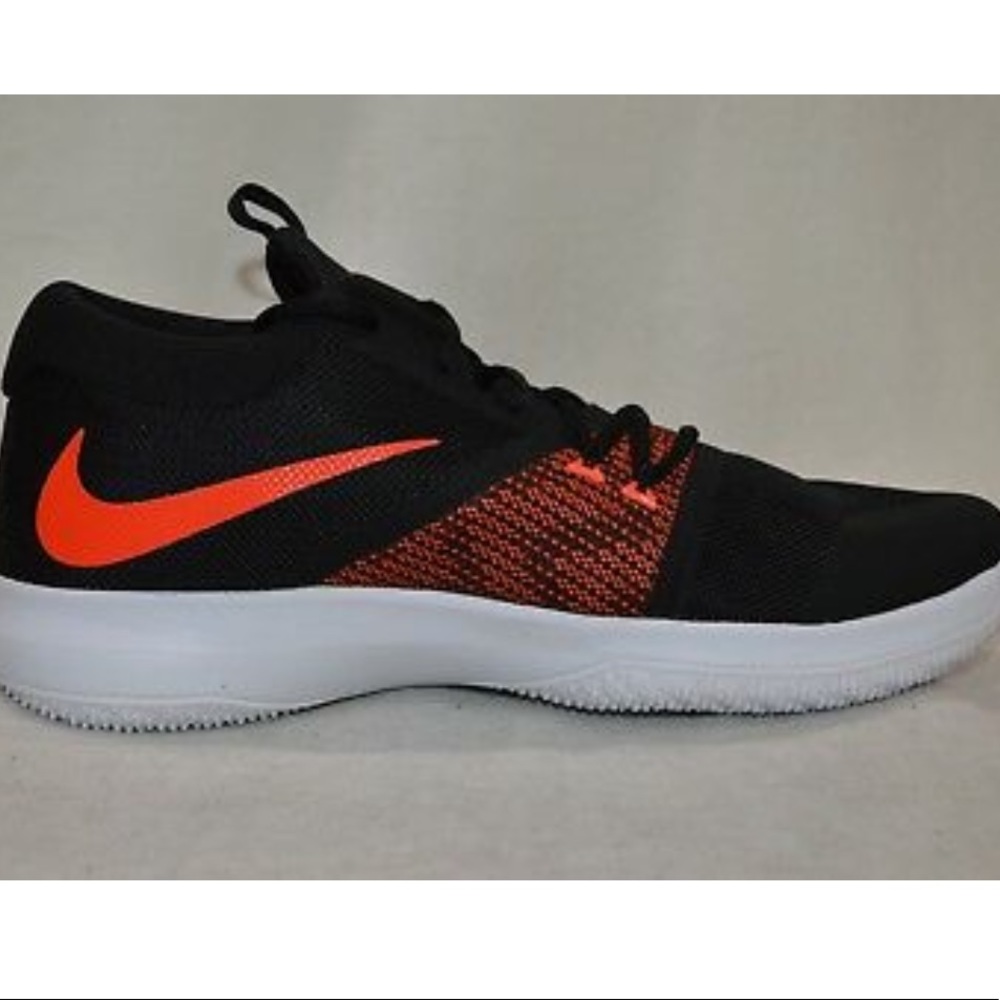 Nike Zoom Assertion Basketball/Running Shoe